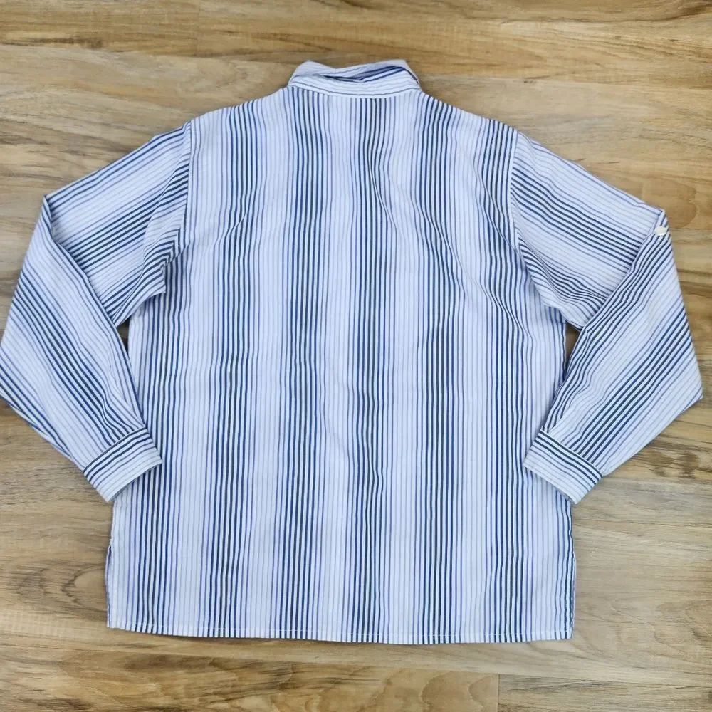 ☔️🔺️Alfred Dunner Pinstripe Embroider Daisy & Butterfly Button Top Size 8 - Picture 4 of 13